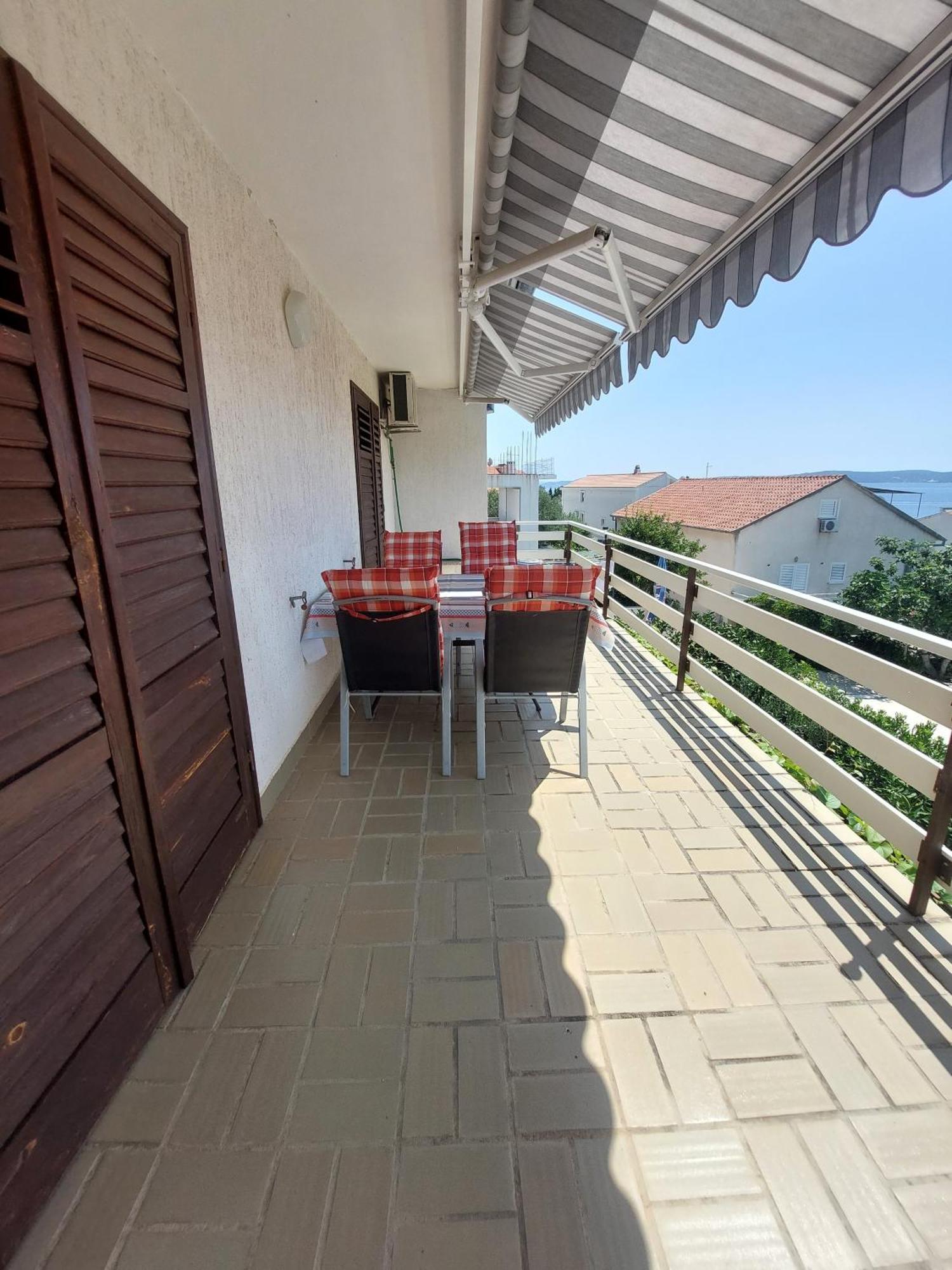 Apartment Gordana Trogir Exterior foto