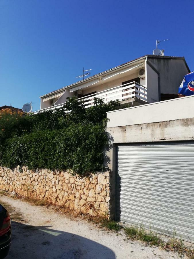Apartment Gordana Trogir Exterior foto